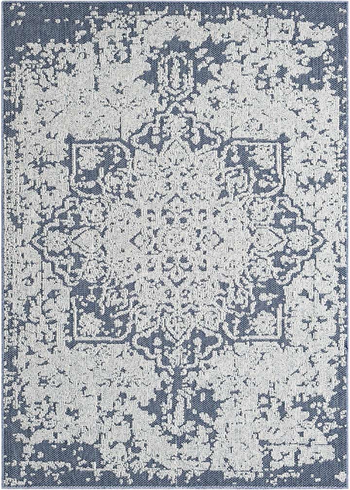 5' 3 x 8' Easy-Clean Traditional Indoor / Outdoor Rug