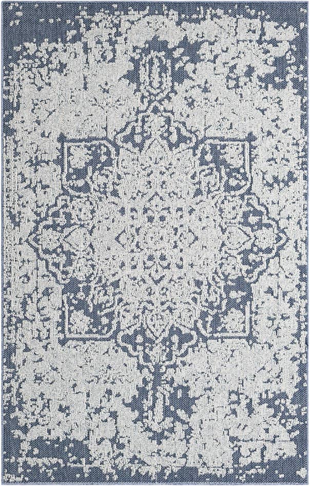 Detail image of 5' 3 x 8' Easy-Clean Traditional Indoor / Outdoor Rug