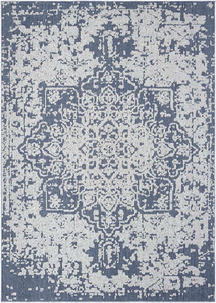 9' x 12' Easy-Clean Traditional Indoor / Outdoor Rug