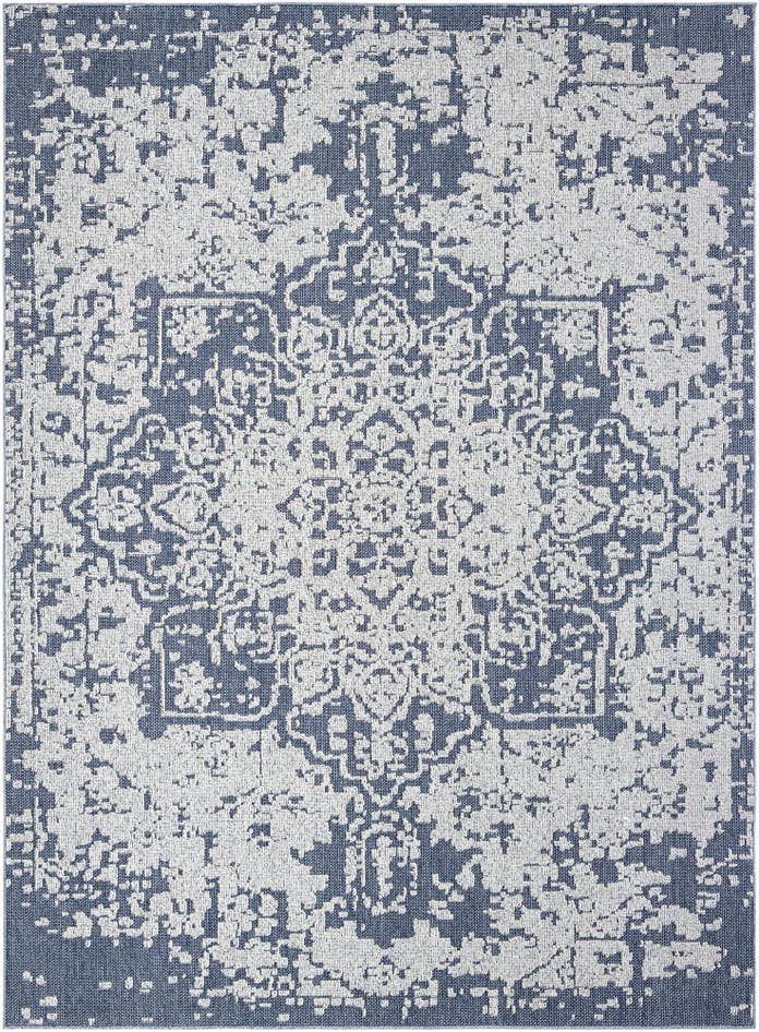 Detail image of 9' x 12' Easy-Clean Traditional Indoor / Outdoor Rug