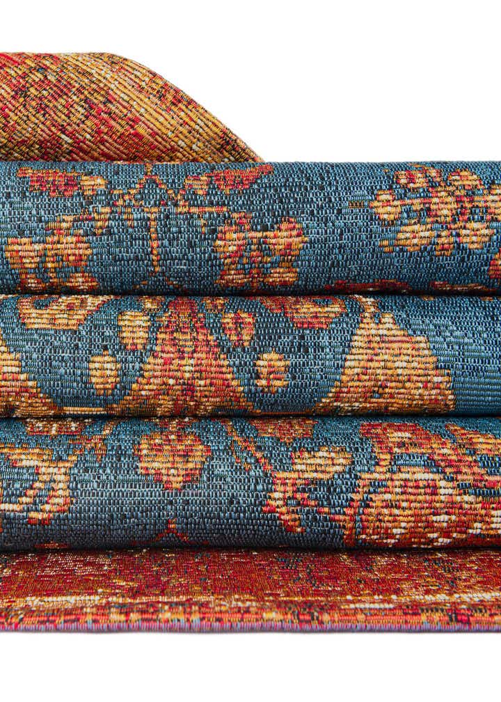 2' x 3' Easy-Clean Traditional Indoor / Outdoor Rug