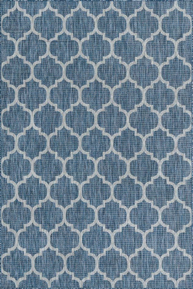 Detail image of 6' x 9' Easy-Clean Trellis Indoor / Outdoor Rug