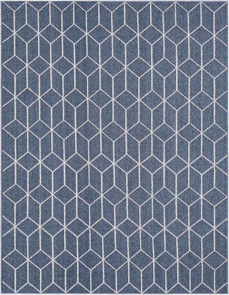 Detail image of 7' 10 x 10' Easy-Clean Trellis Indoor / Outdoor Rug