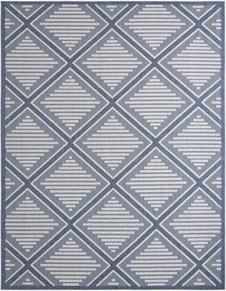 Detail image of 10' x 14' Easy-Clean Trellis Indoor / Outdoor Rug