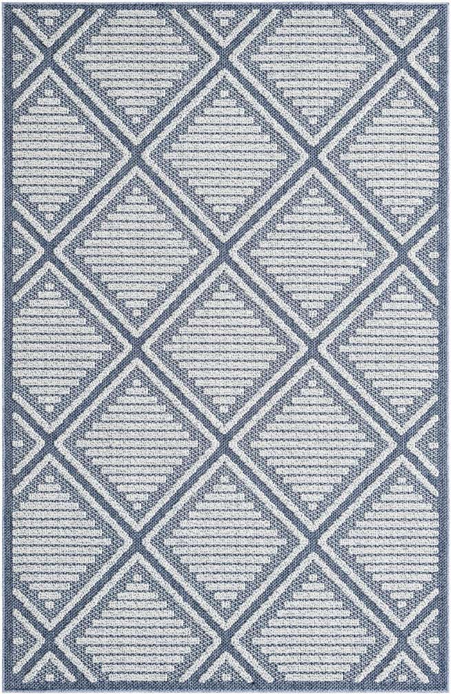 5' 3 x 8' Easy-Clean Trellis Indoor / Outdoor Rug