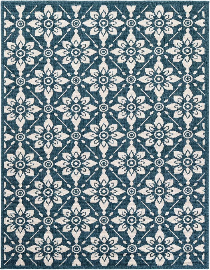 Detail image of 4' x 6' Easy-Clean Trellis Indoor / Outdoor Rug