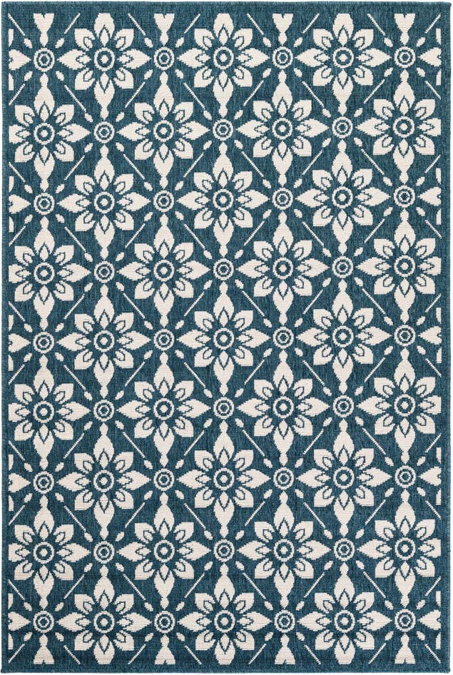 Detail image of 4' x 6' Easy-Clean Trellis Indoor / Outdoor Rug