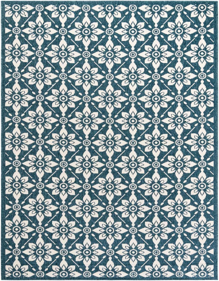 Detail image of 5' x 8' Easy-Clean Trellis Indoor / Outdoor Rug