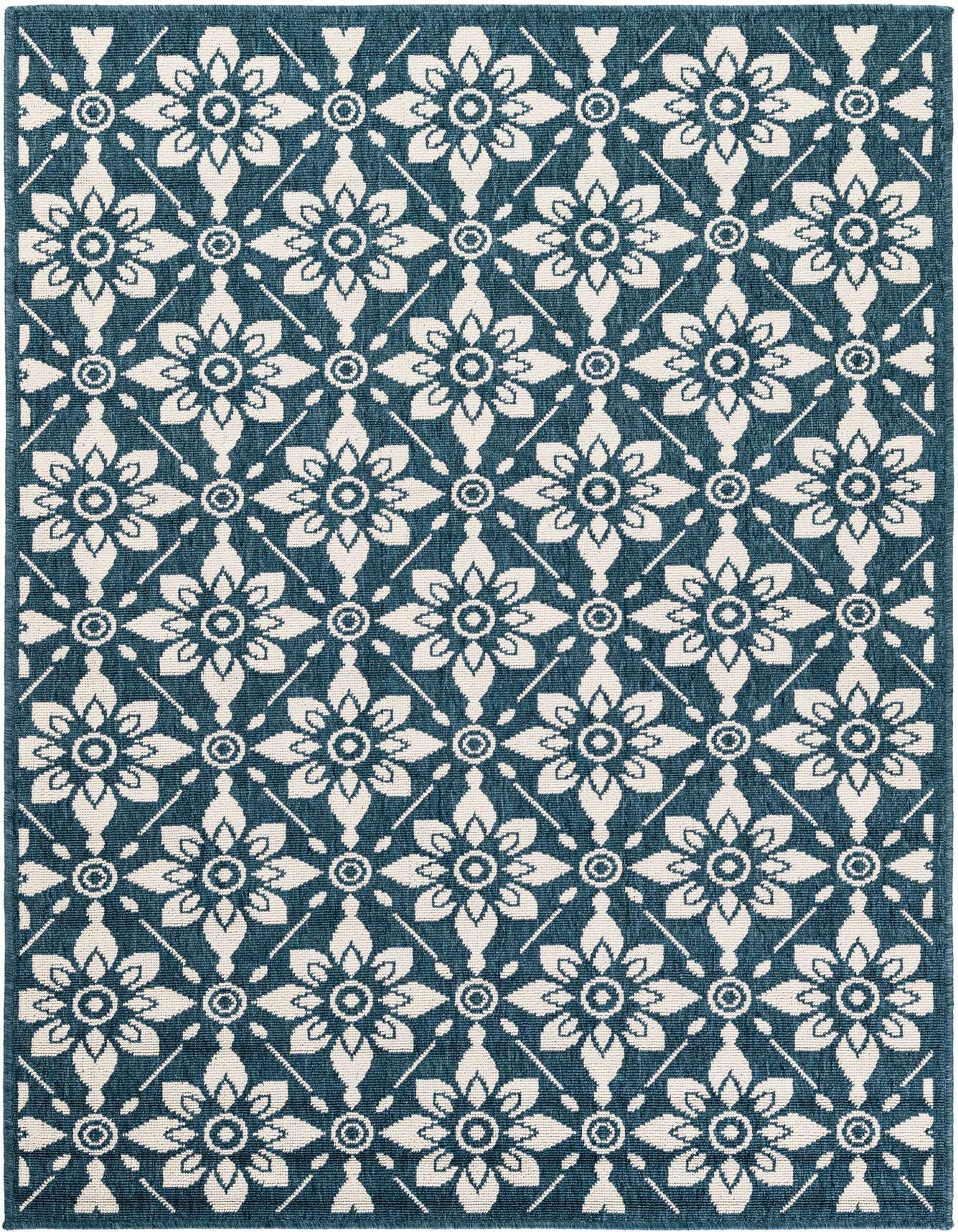 6' x 9' Easy-Clean Trellis Indoor / Outdoor Rug