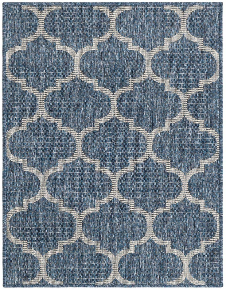 Detail image of 2' x 3' Easy-Clean Trellis Indoor / Outdoor Rug