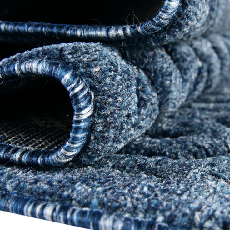 Detail image of 2' x 3' Easy-Clean Trellis Textured Indoor / Outdoor Rug