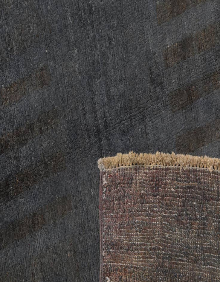 Detail image of 3' 10 x 5' 7  Hand Knotted Over-Dyed Ziegler Rug