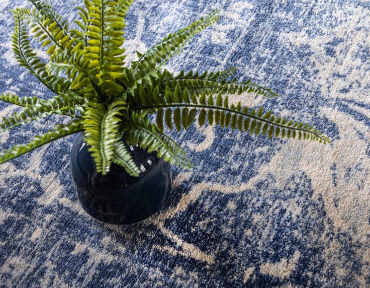 Detail image of 5' x 8' Oxfordshire Rug
