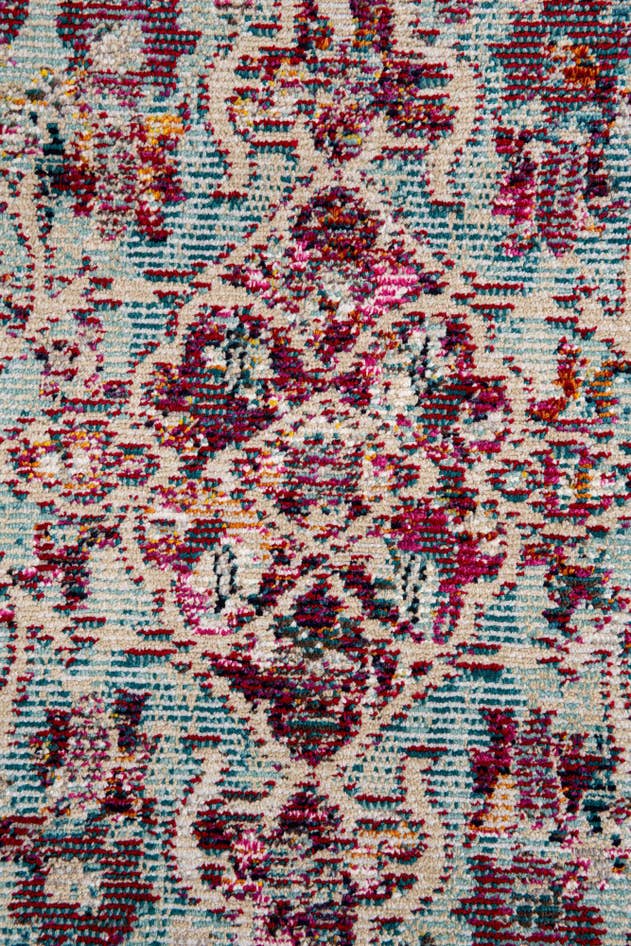 Detail image of 5' 4 x 7' 4 Palazzo Rug
