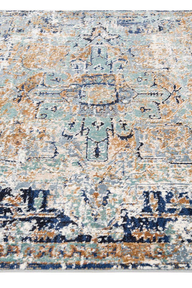 Detail image of 5' 3 x 7' 3 Palazzo Rug