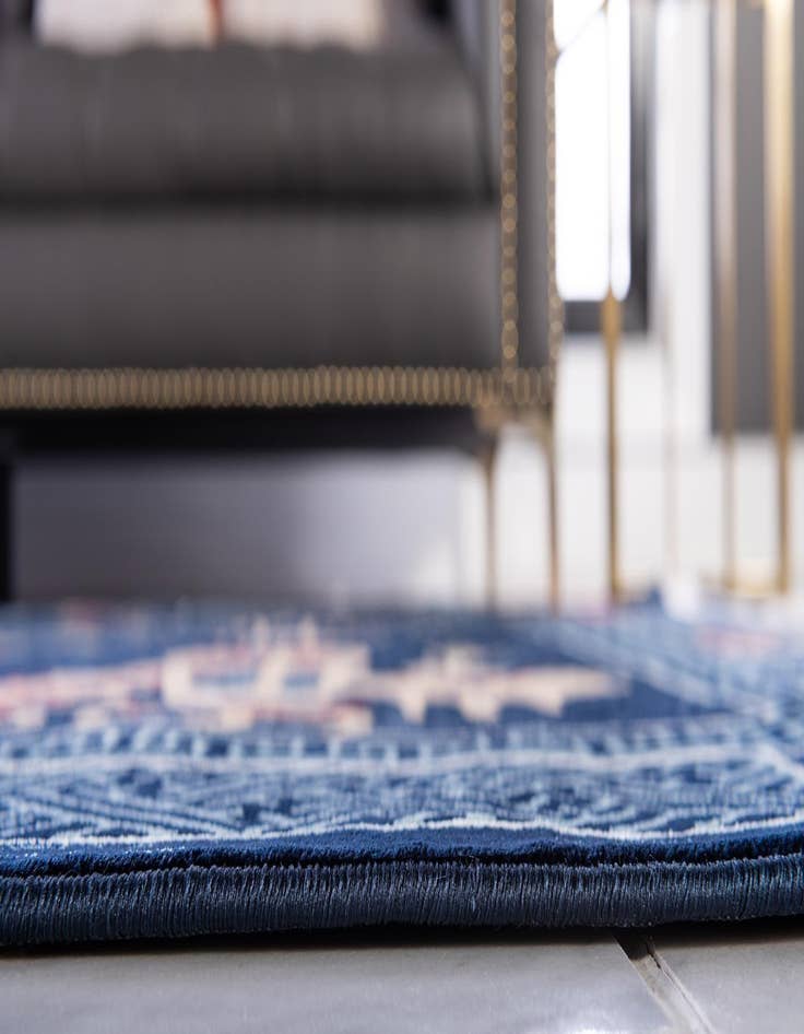 Detail image of 8' x 10' Pao Tou Rug