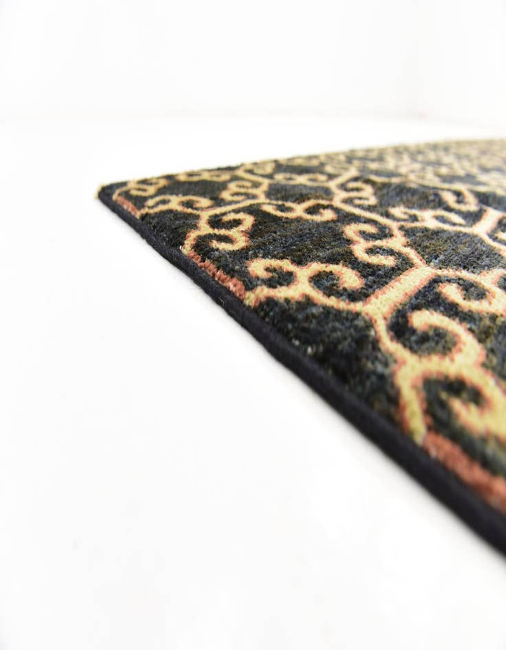 Detail image of 6' 6 x 9' 3  Hand Knotted Peshawar Ziegler Rug