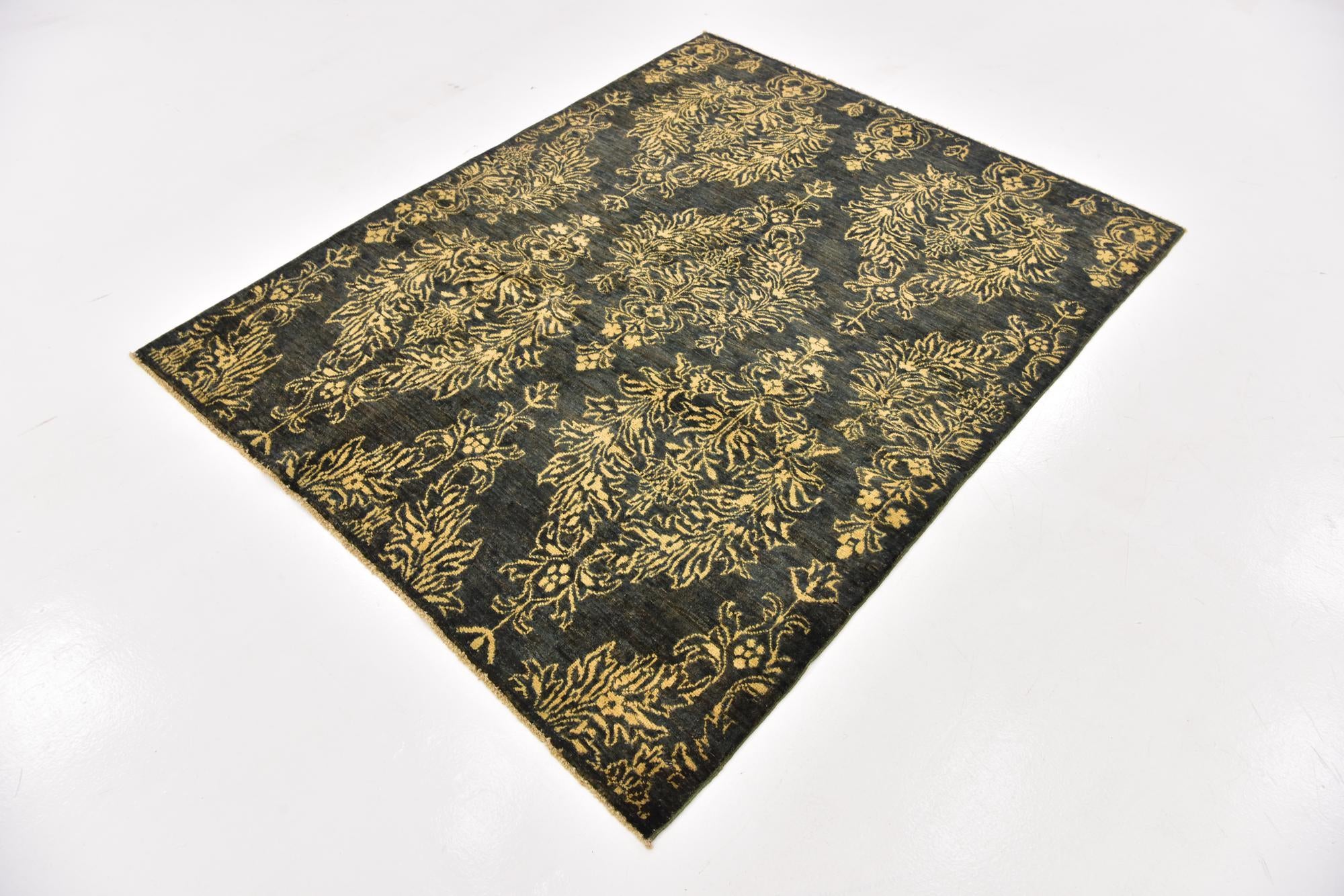 4' 10 x 6' 3 Hand Knotted Peshawar Ziegler Oriental Rug