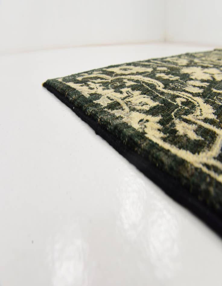 Detail image of 4' 10 x 6' 8  Hand Knotted Peshawar Ziegler Rug