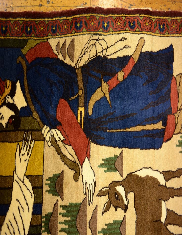 Detail image of 3' 5 x 5' 7 Hand Knotted Pictorial Bakhtiar Persian Rug