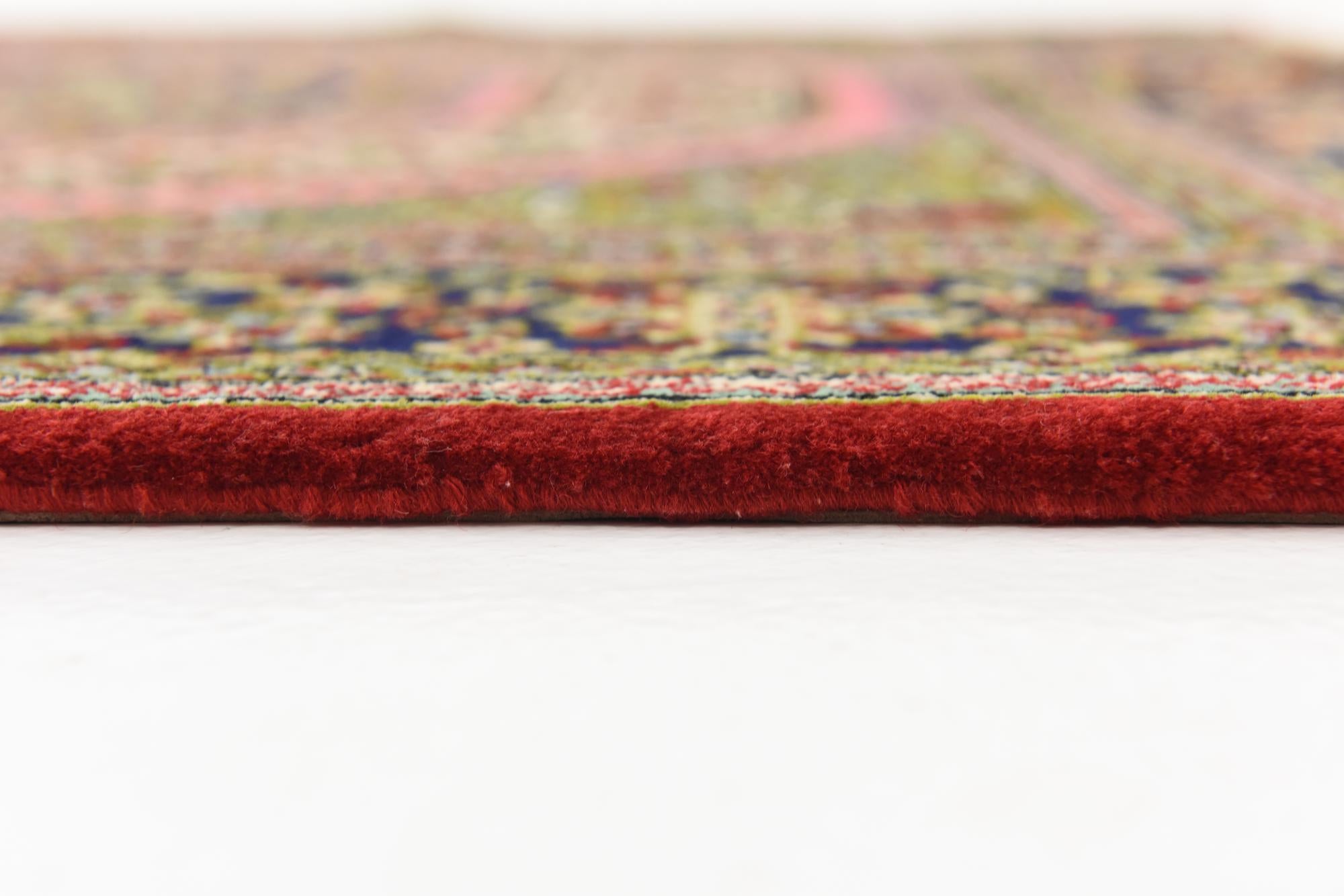 4' 7 x 6' 10 Hand Knotted Qom Persian Rug