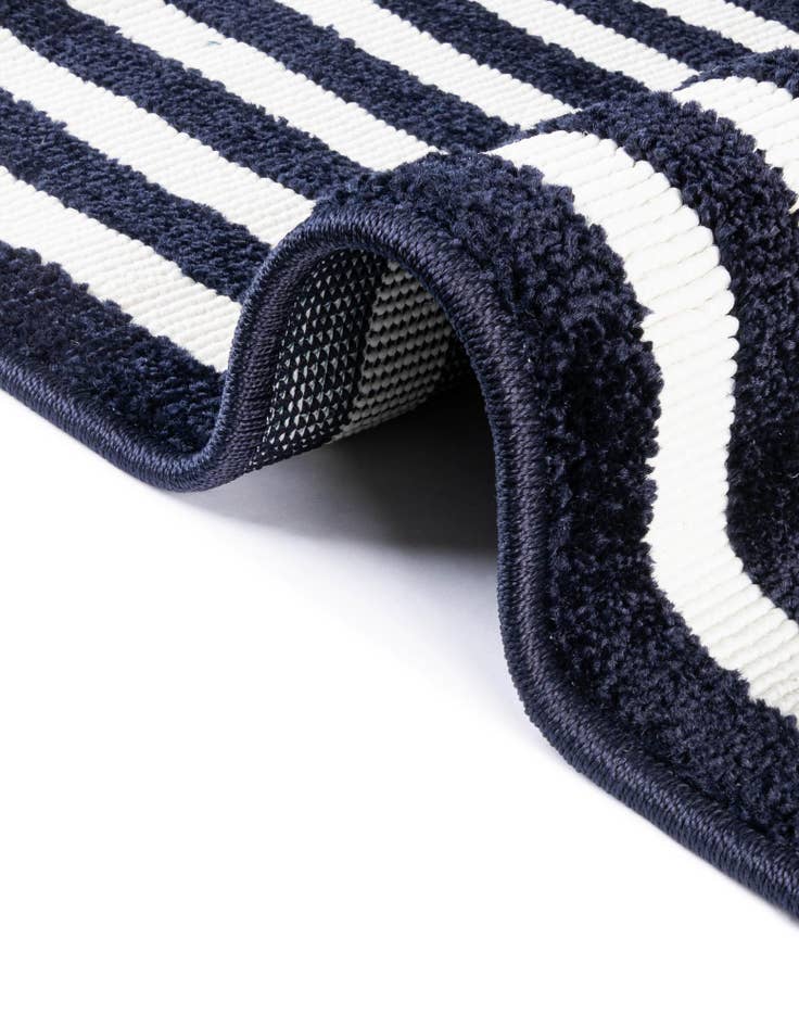 Detail image of 5' x 8' Easy-Clean Sabrina Soto Prescott Indoor / Outdoor Rug