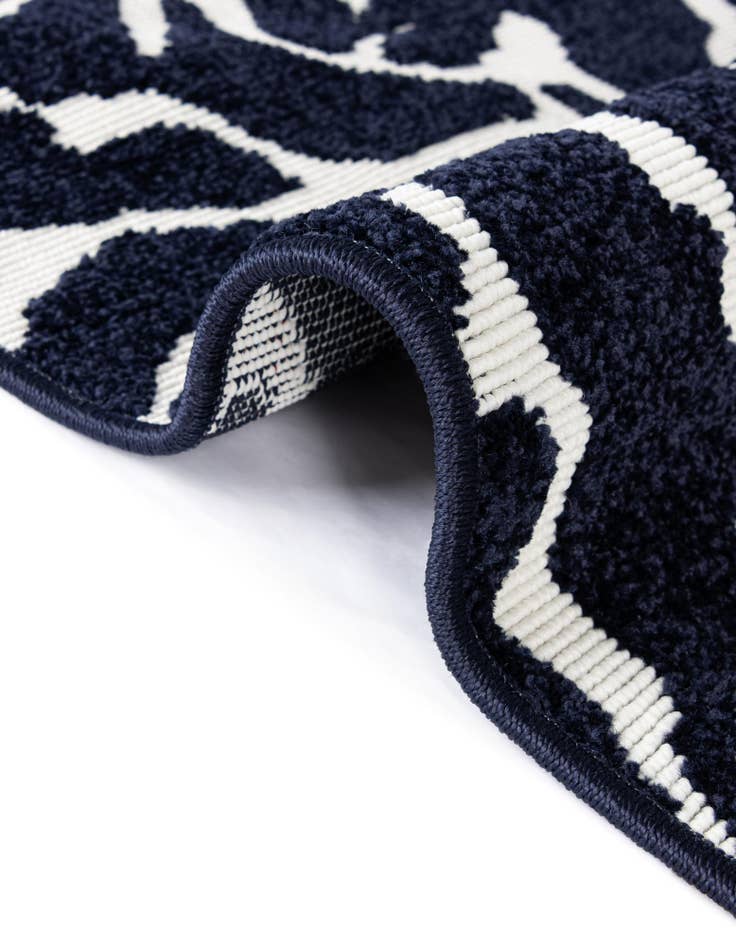 Detail image of 2' x 3' Easy-Clean Sabrina Soto Indoor / Outdoor Rug