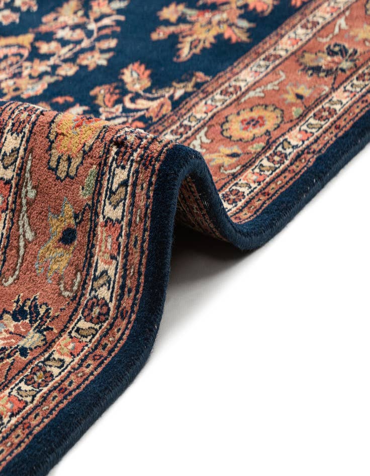 Detail image of 5' 6 x 8' 6  Hand Knotted Sarough Wool Rug