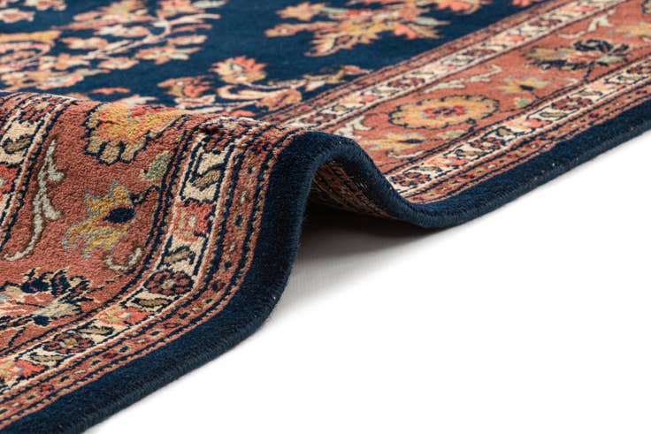 Detail image of 5' 6 x 8' 6 Hand Knotted Sarough Wool Rug