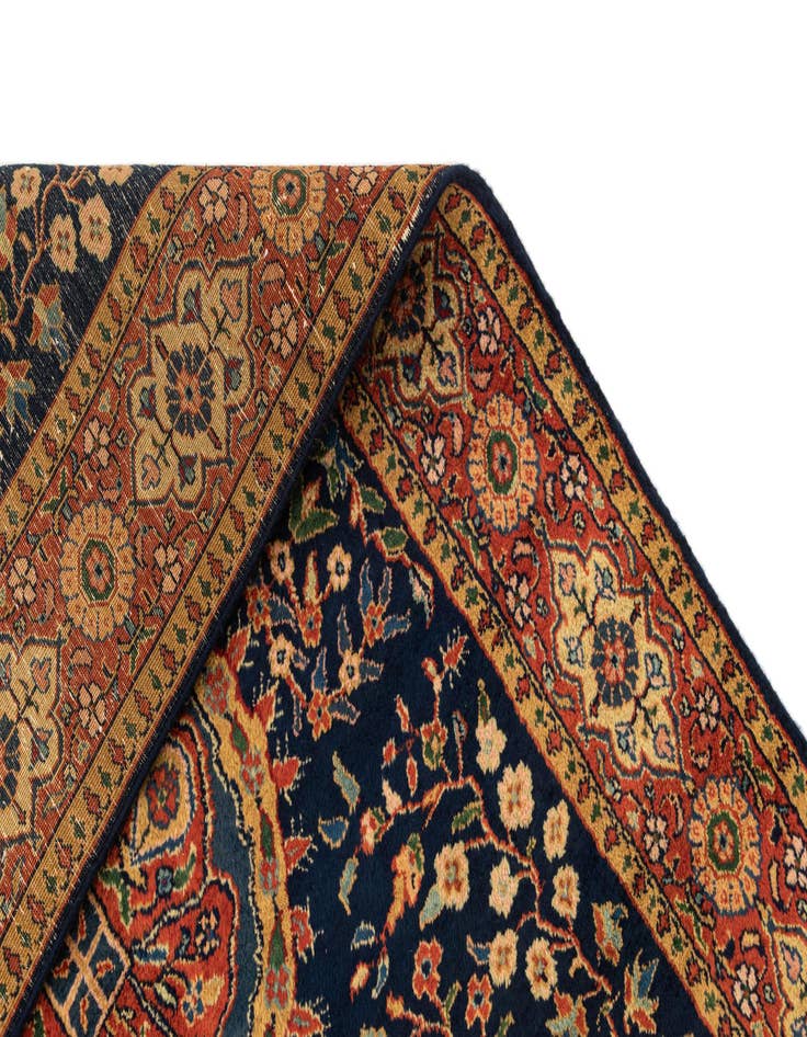 Detail image of 4' x 6' Hand Knotted Sarough Wool Rug