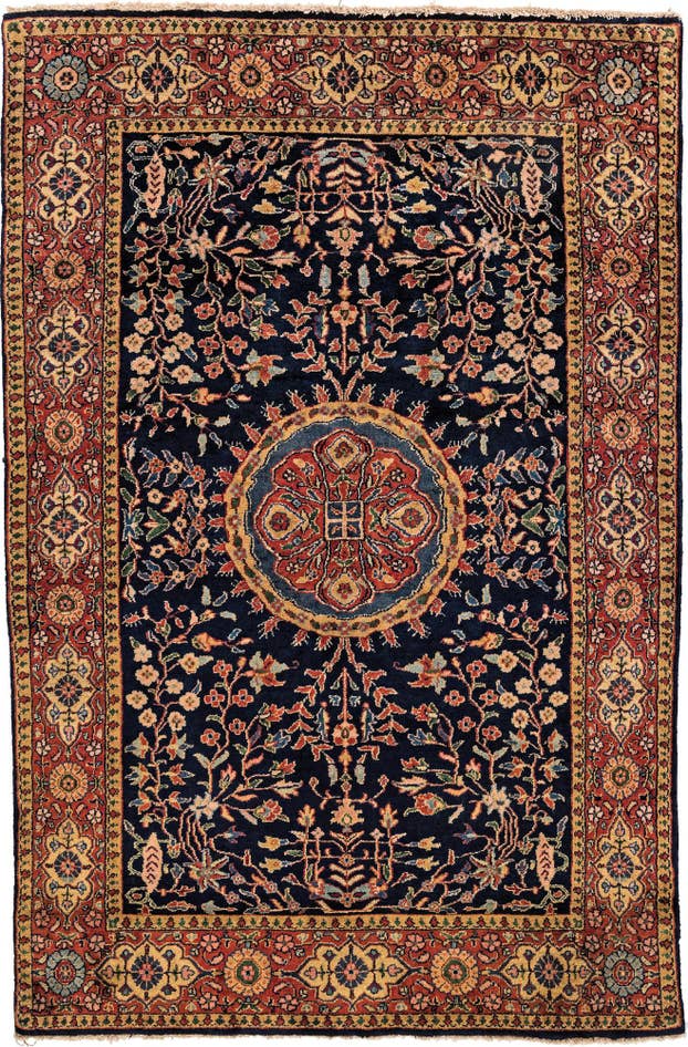 Detail image of 4' x 6' Hand Knotted Sarough Wool Rug