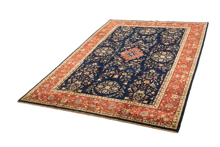 6' 6 x 9' 8 Hand Knotted Sarough Oriental Wool Rug