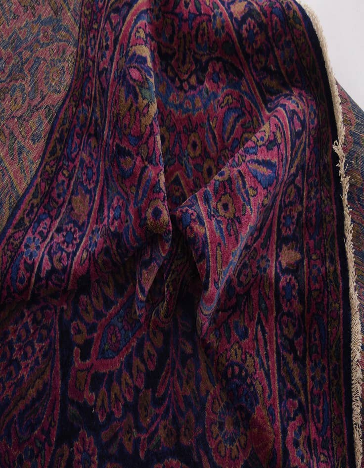 Detail image of 9' 10 x 16' Hand Knotted Sarough Persian Wool Rug