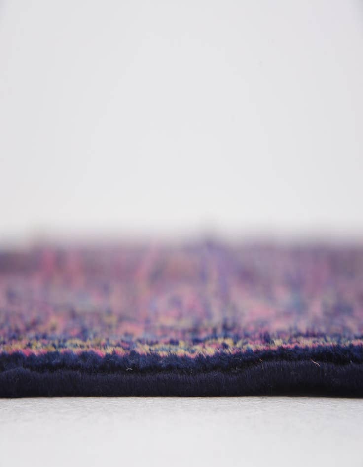 Detail image of 9' 10 x 16' Hand Knotted Sarough Persian Wool Rug