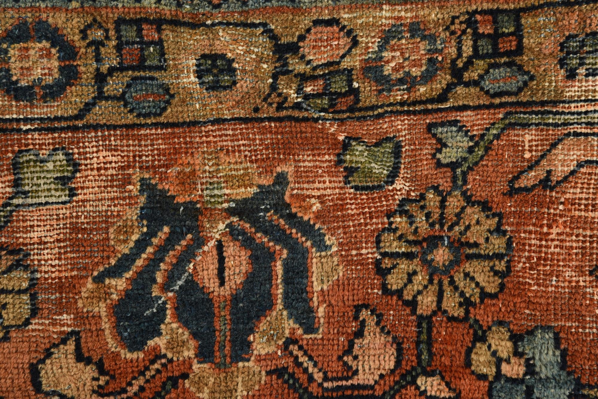 8' 7 x 12' 6 Hand Knotted Sarough Persian Wool Rug