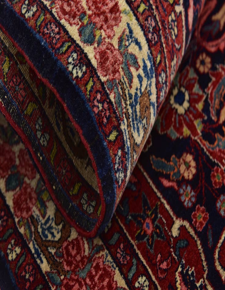 Detail image of 3' 9 x 6' 3 Hand Knotted Sarough Oriental Wool Rug