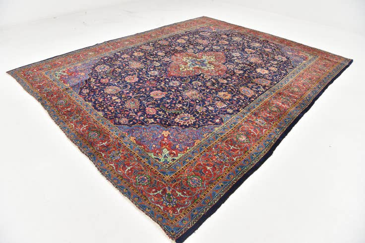 Detail image of 10' 2 x 13' 2 Hand Knotted Sarough Persian Wool Rug