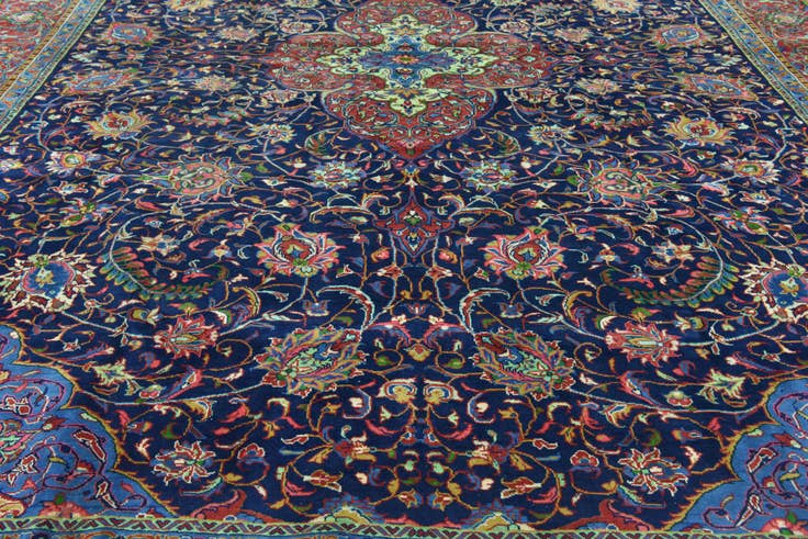 Detail image of 10' 2 x 13' 2 Hand Knotted Sarough Persian Wool Rug