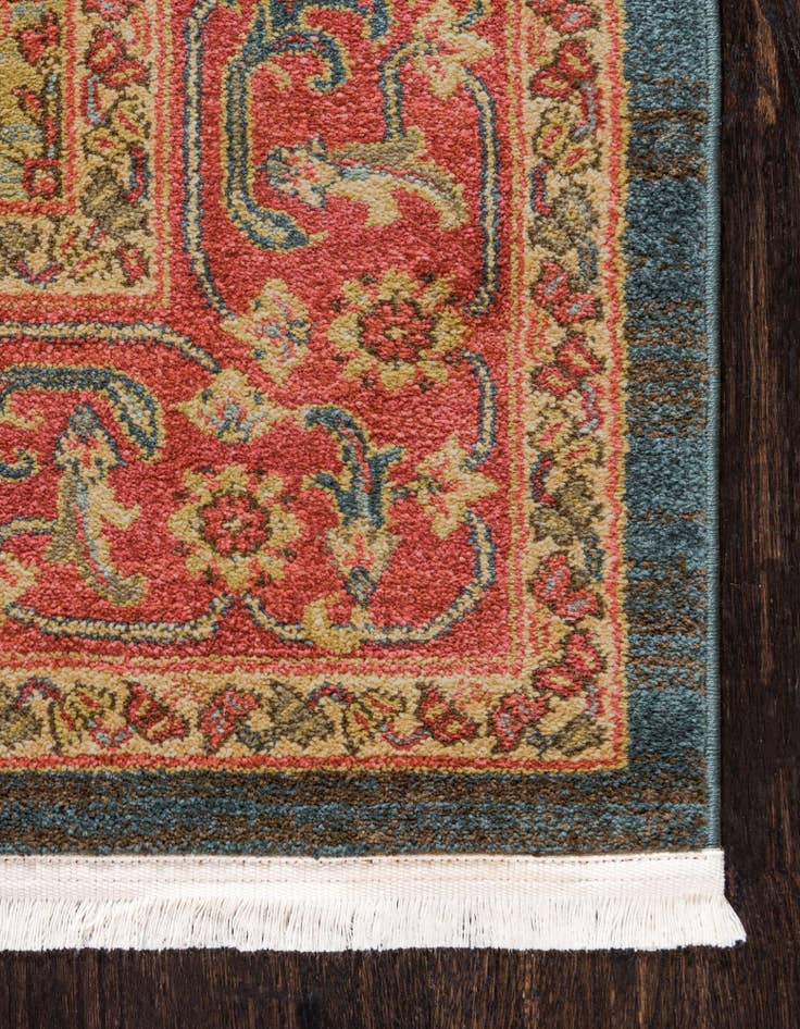 Detail image of 10' x 13' Serapi Rug