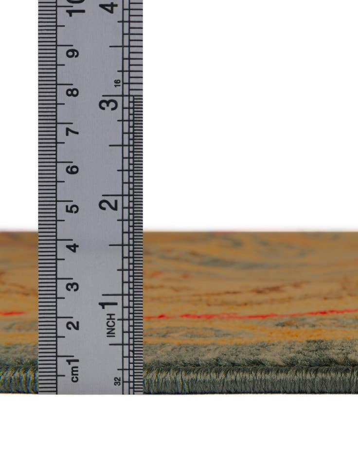 Detail image of 8' x 11' Serapi Rug