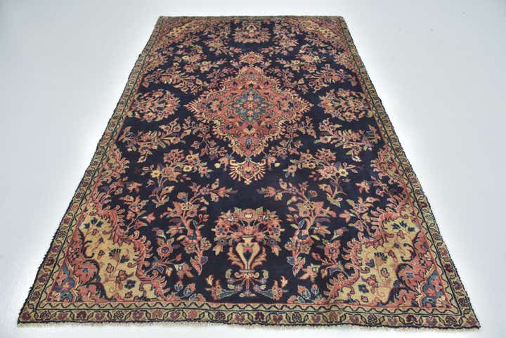5' 3 x 9' Hand Knotted Shahrbaft Persian Wool Rug