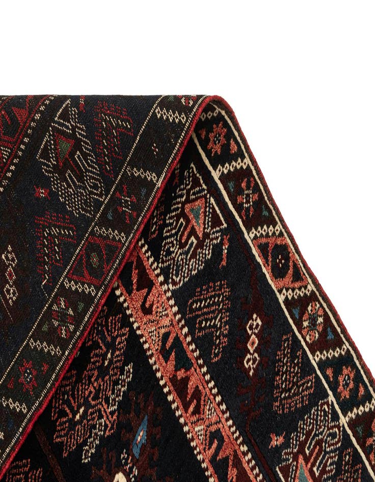 Detail image of 4' x 6' 3 Hand Knotted Shiraz Persian Wool Rug
