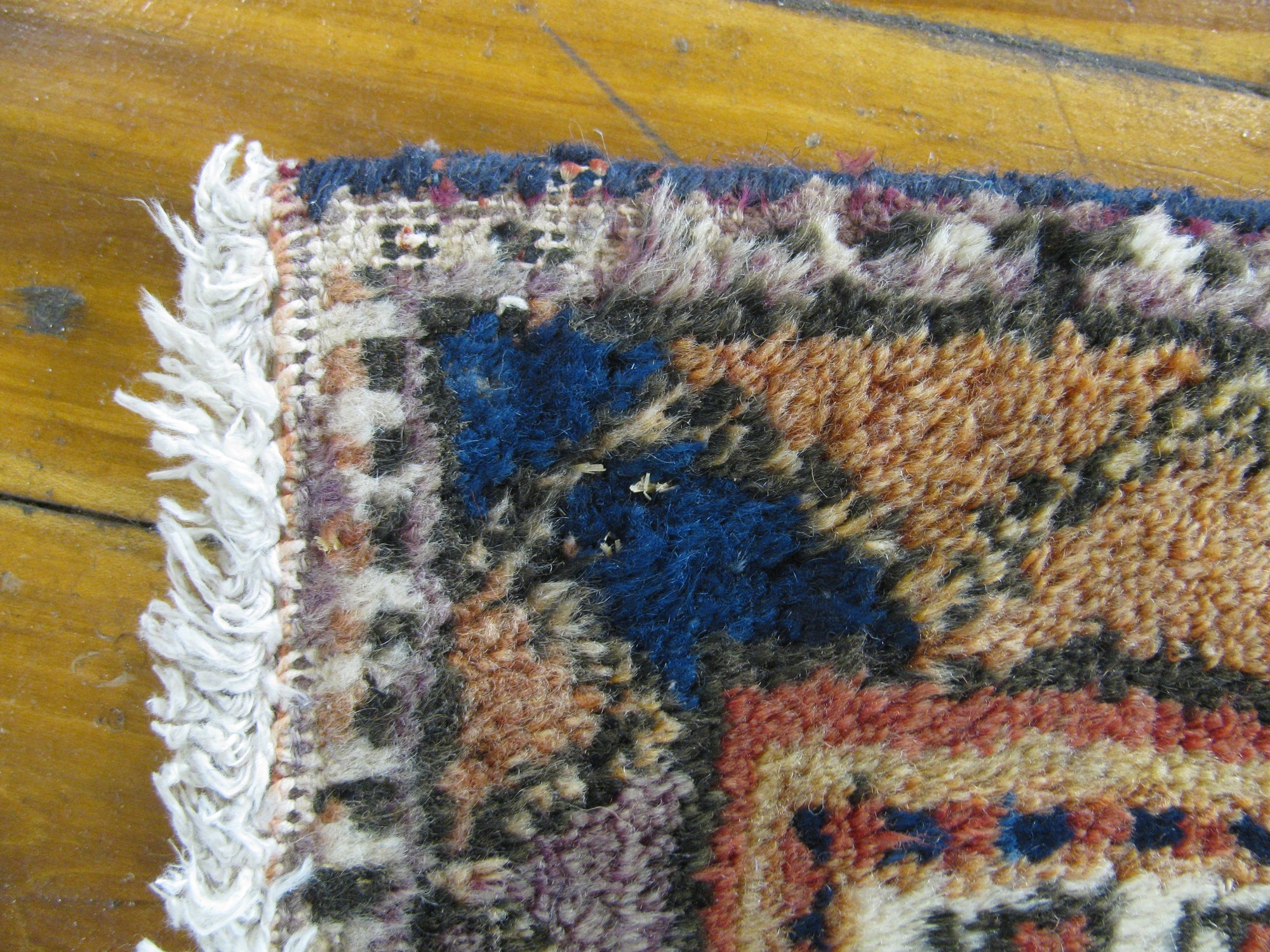 5' 5 x 7' 6 Hand Knotted Sirjan Persian Wool Rug