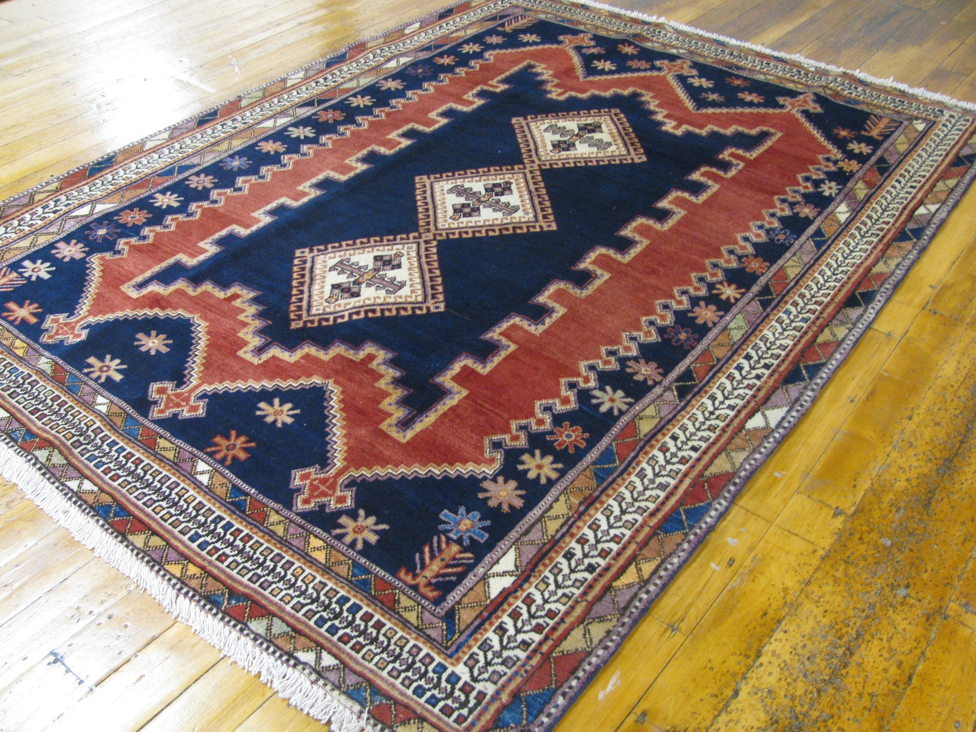 5' 5 x 7' 6 Hand Knotted Sirjan Persian Wool Rug