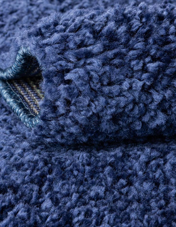 Detail image of 7' 10 x 10' Solid Frieze Rug