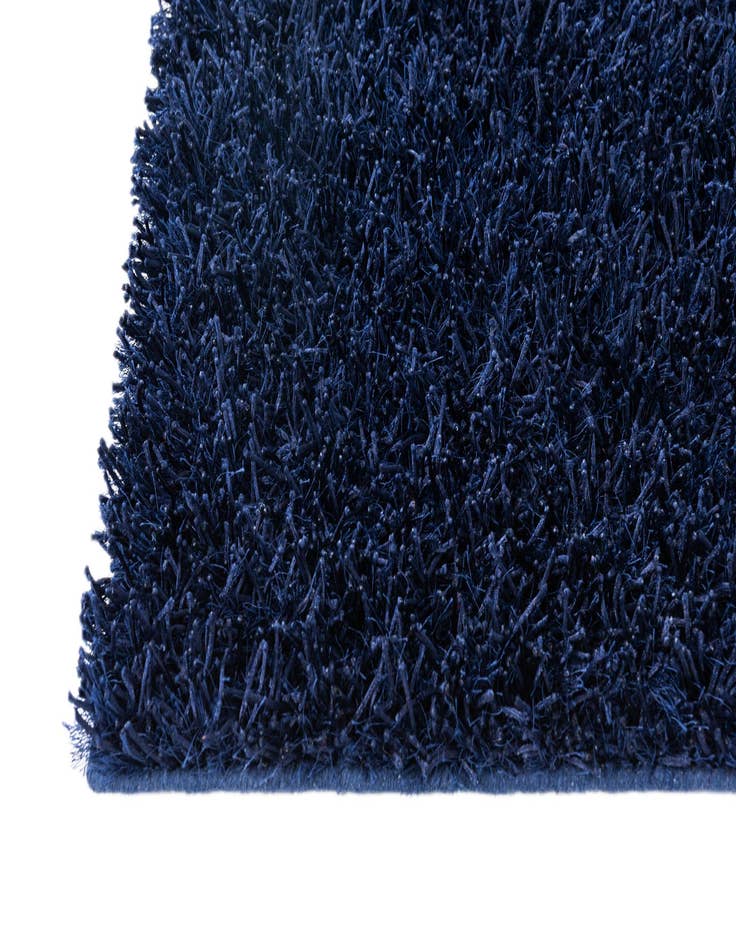 Detail image of 2' 8 x 4' 8  Hand Knotted Solid Shag Oriental Rug