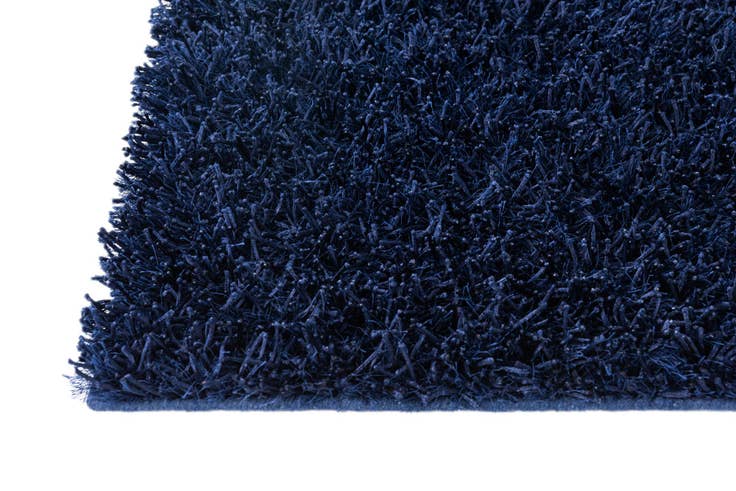 Detail image of 2' 8 x 4' 8 Hand Knotted Solid Shag Oriental Rug