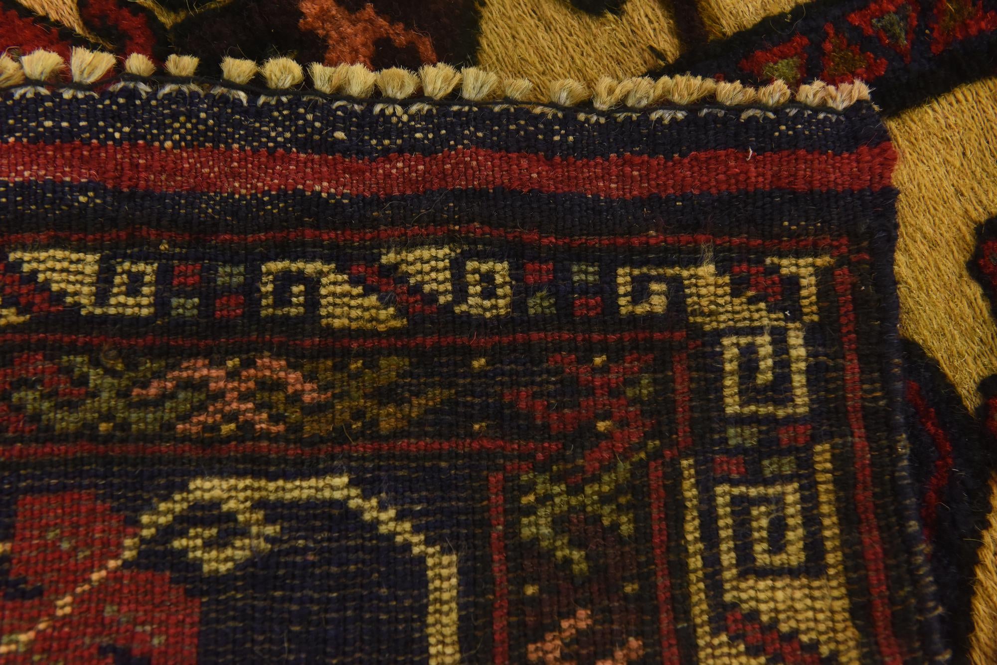 2' 9 x 4' 5 Hand Knotted Sumak Wool Rug