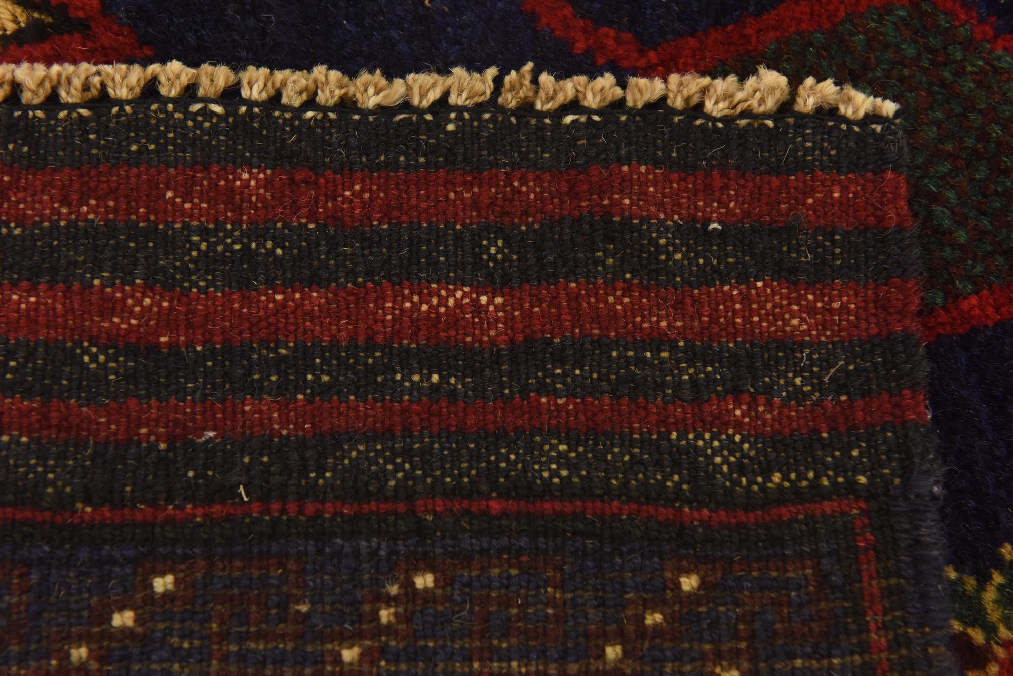 2' 10 x 4' 6 Hand Knotted Sumak Wool Rug