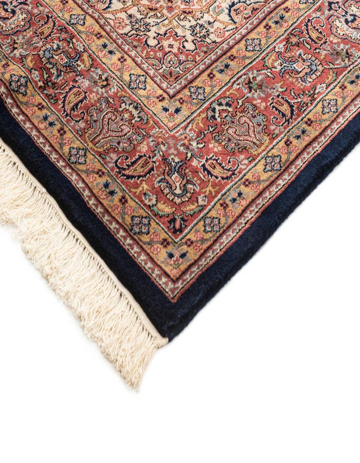 Detail image of 6' 7 x 9' 10  Hand Knotted Tabriz Oriental Wool Rug